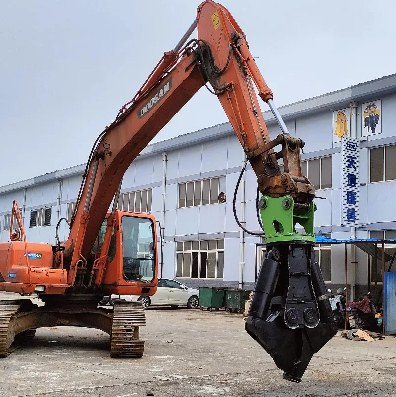Waste Process Double Cylinder Hydraulic Shear Sorting Use Excavator Shear Attachment for Metal Garbage Cutting Separation