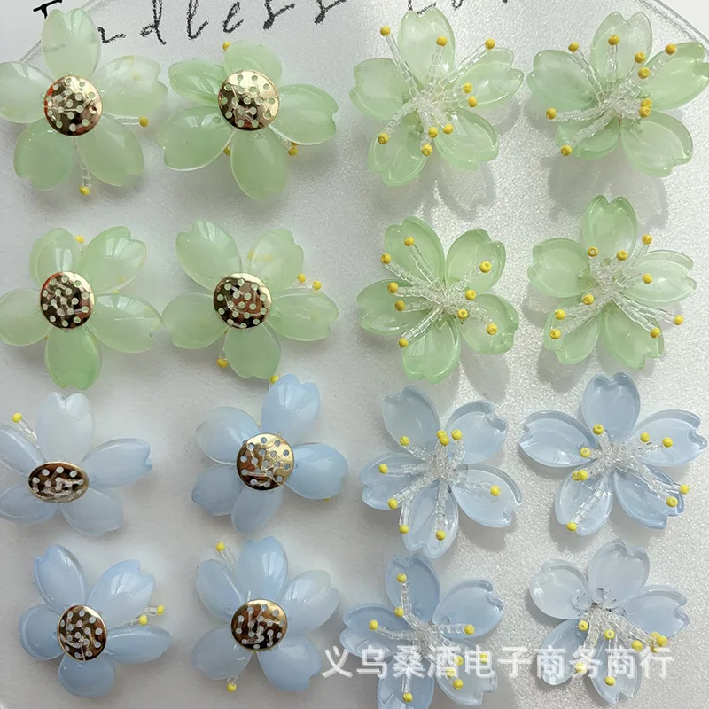 Little Fresh Beaded Flower Shoe Charms for Spring Summer Travel Versatile DIY Clogs Embellishment Handmade Beaded Buckle Quality
