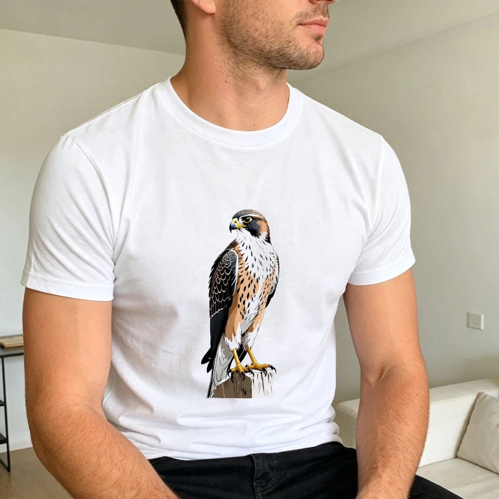 Realistic Falcon Raptor Bird Graphic T Shirt Men Wildlife Predator Art Tee Outdoor Hiking Adventure Casual Vacation T Shirt