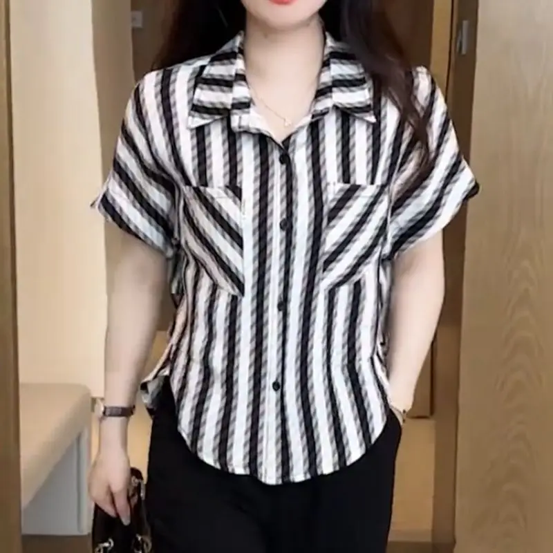 

Fashion Striped Shirt Stylish Short Sleeve New Summer Style Elegant Loose Fit Slimming Thin Top for Women