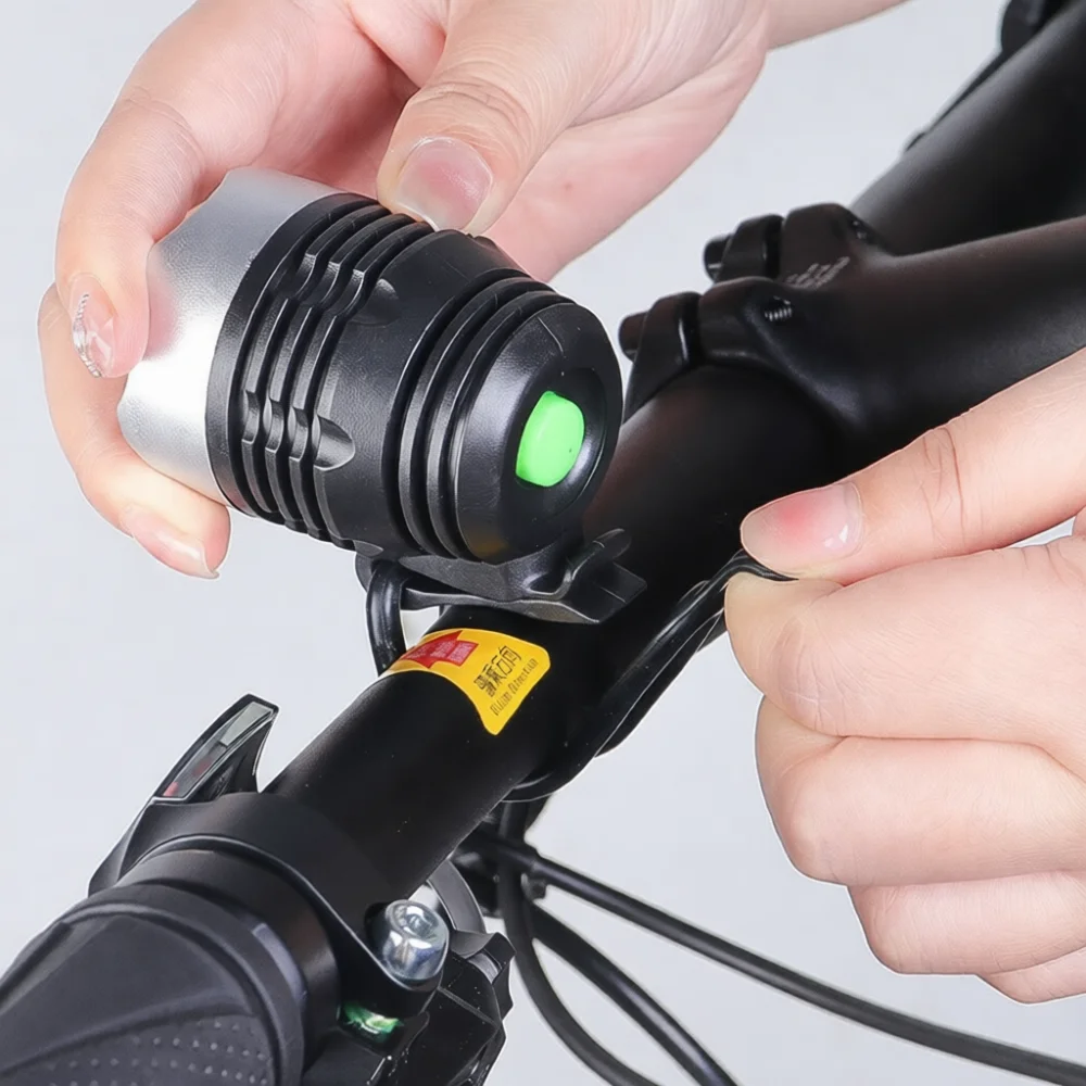 Supporto per Luce in Silicone  - Cycling Gear Essentials recensione e prezzo