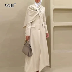 VGH Solid Patchwork Pockets Trench For Women Scarf Collar Long Sleeve Spliced Single Breasted Temperament Coats Female Fashion