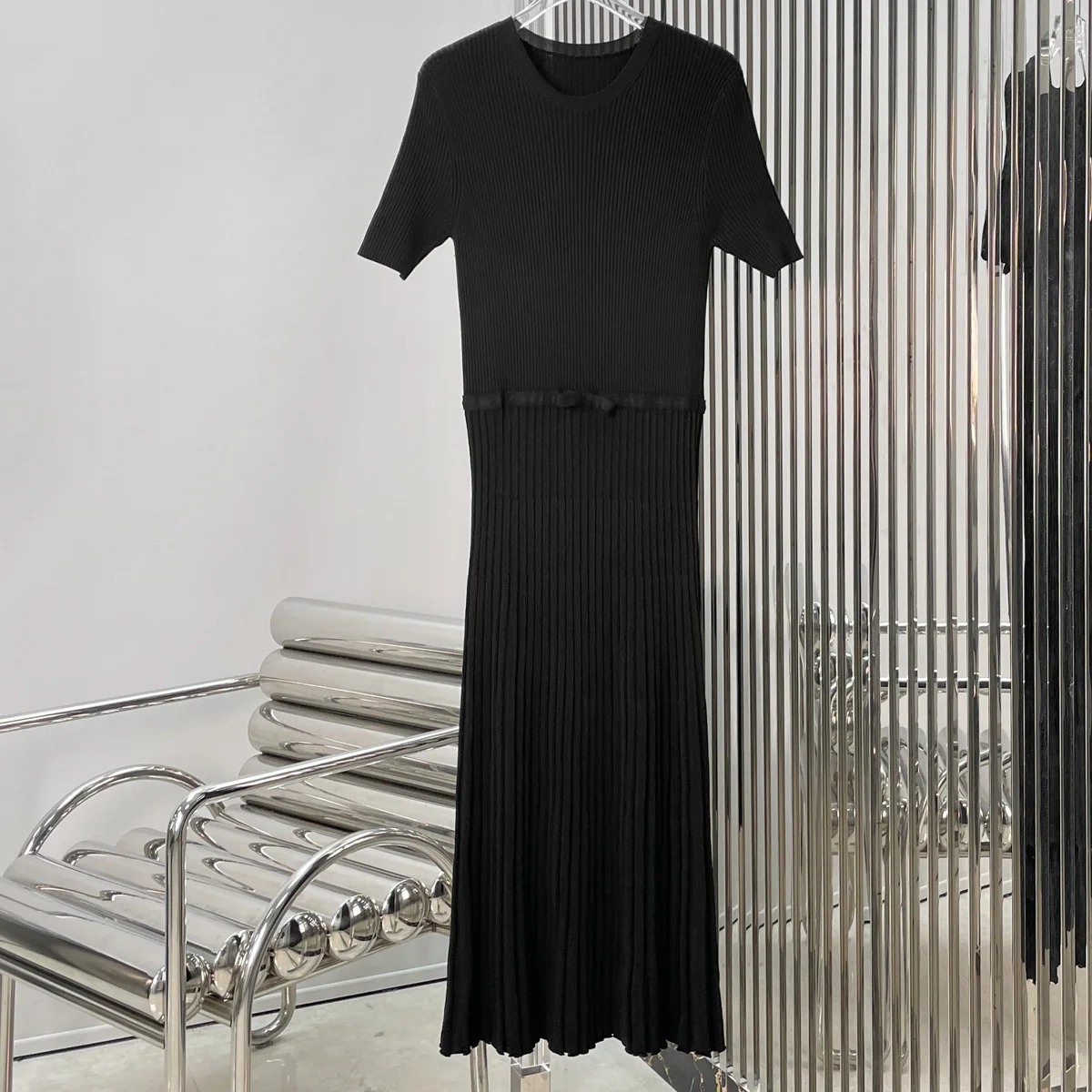 High Quality Women Round Neck Short Sleeve Vertical Striped Midi Dress Waist Bow Decor Swing Hem Casual Long Dress lyt133180