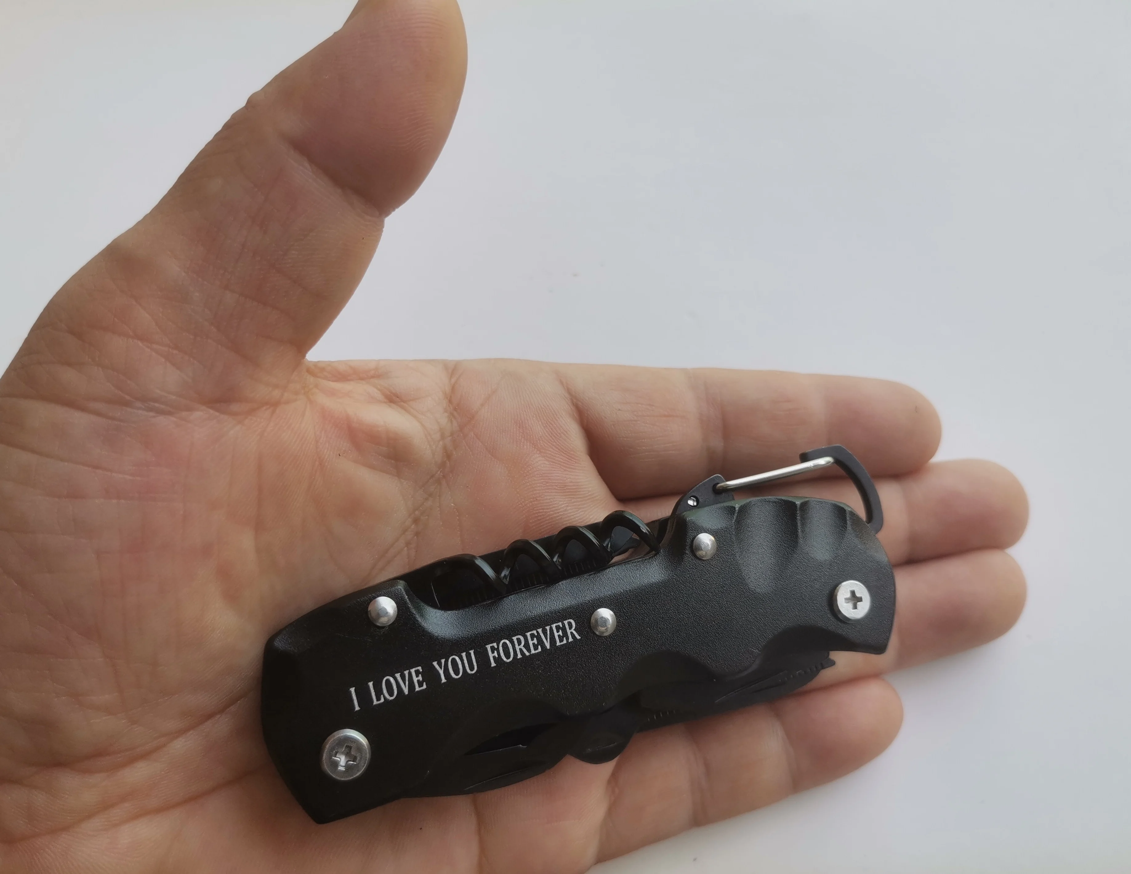 متعددة الوظائف للطي الجيش السويسري المحمولة الفولاذ المقاوم للصدأ سكين جيب التخييم في الهواء الطلق الطوارئ مزيج أداة بقاء والعتاد