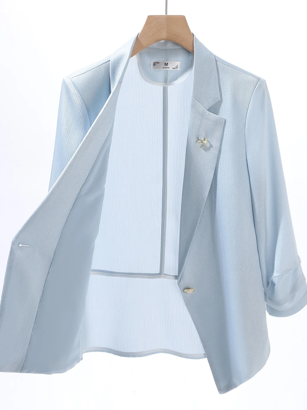 

Fashionable Short Thin Women's Suit Jacket OL Style Polyester Fiber Commute Wind Button Detail Pure Color Straight Hem Design