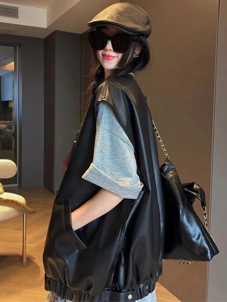 Zoki Streetwear Retro Y2K Pu Vest Women Loose Moto Harajuku Faux Leather Vest Coat American Vintage V Neck Pockets Bf Vest Tops