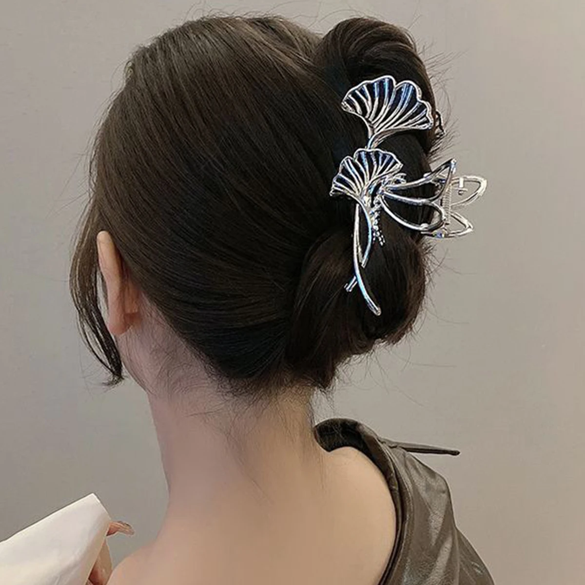 Ginkgo Biloba Hairpin For Women Metal Hair Claw Bow Flowers Hair Clip Butterfly Fashion Barrette Ponytail Hair Accessoires Girls