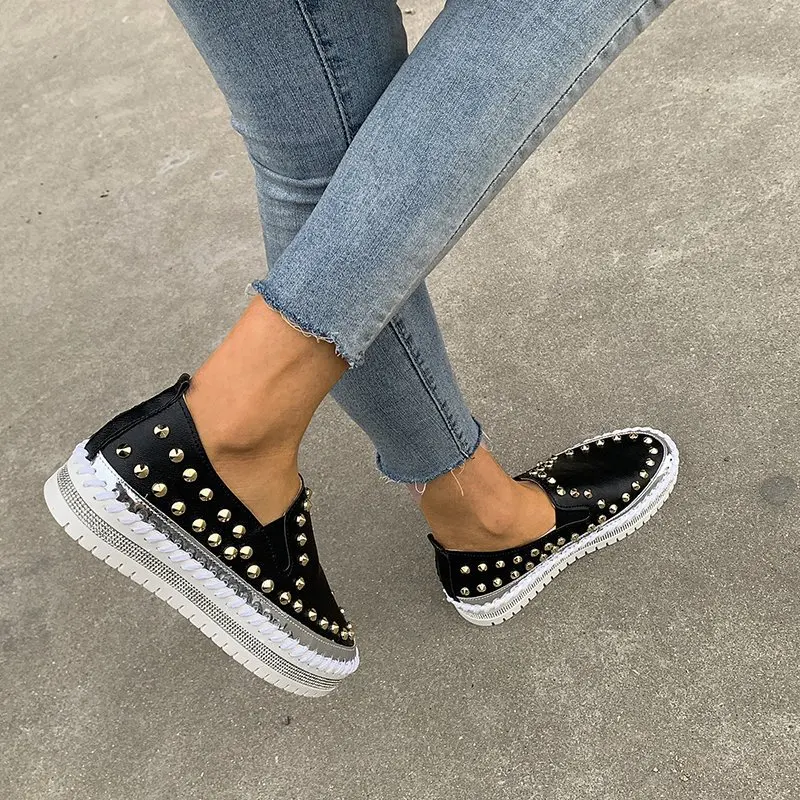 Flat Shoe Women Fashion Rivet Casual Shoes for Women Slip on Platform Sneaker  Autumn Plus Size Fashion Loafers Women Sport Shoe