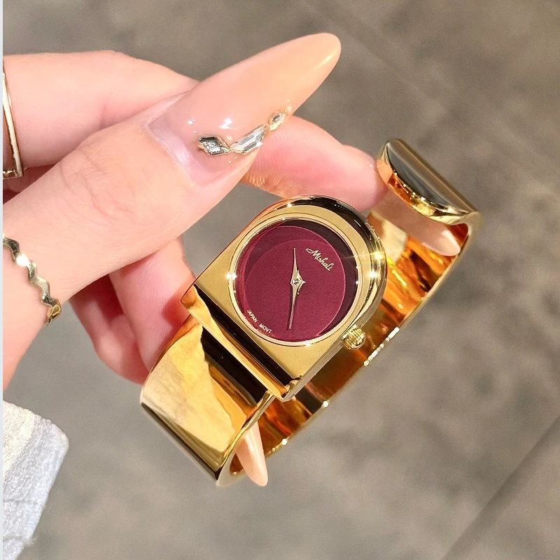 Elegant Women's Quartz Watch 2026 Fashion Stainless Steel Waterproof Bracelet Waterproof Gift Box Suitable for Gifts