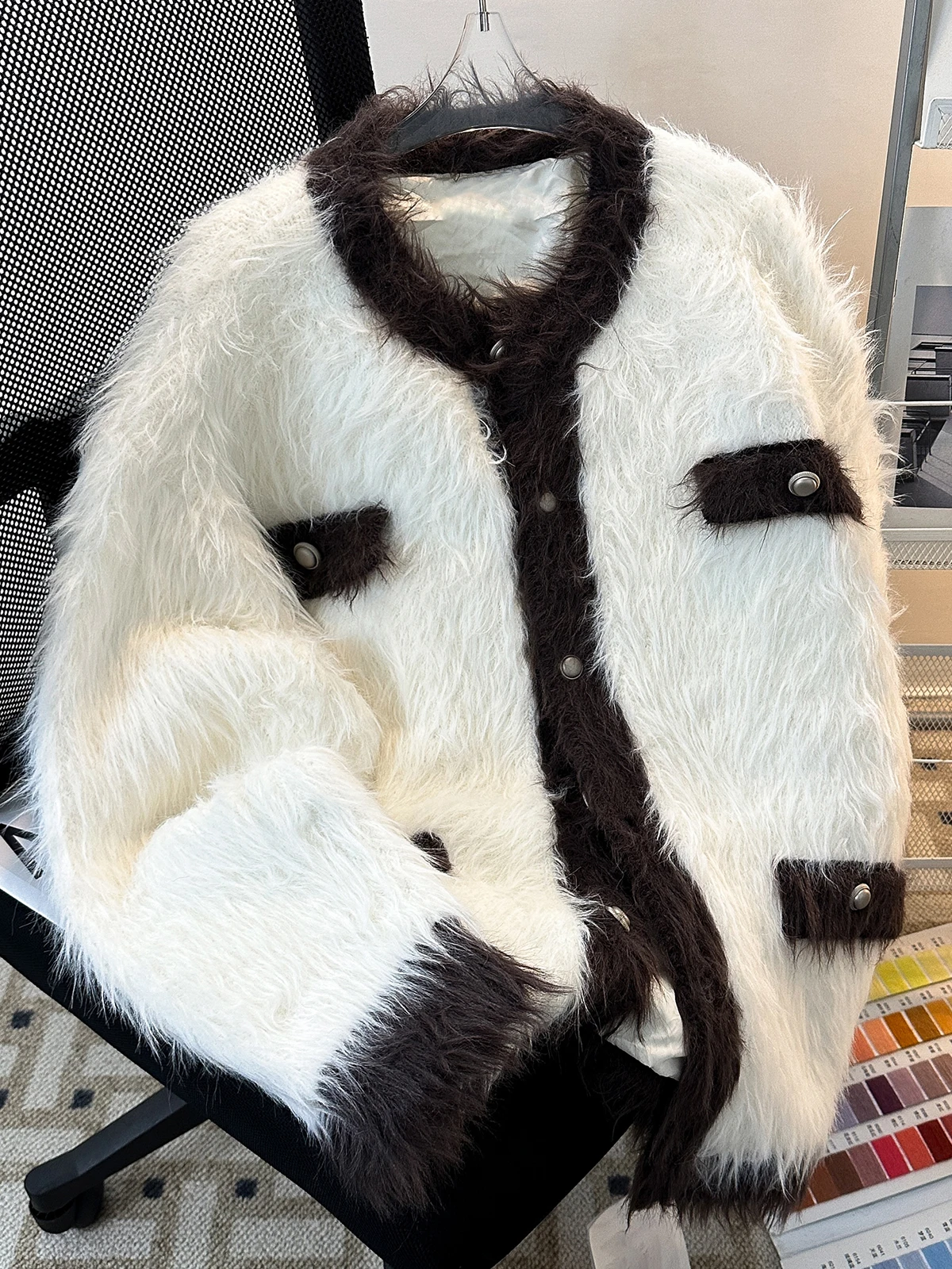 

Мужской зимний утепленный норковый флисовый кардиган с цветными блоками, вязаное пальто на пуговицах с круглым вырезом, повседневная уличная одежда, теплый свитер свободного покроя