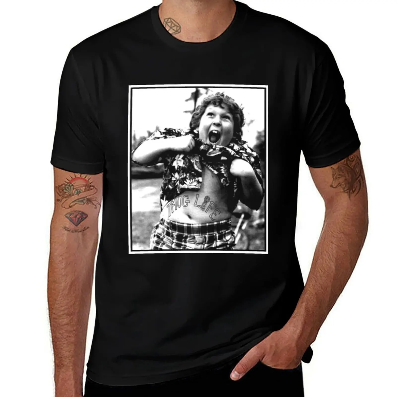 

Goonies, CHUNK LIFE T-Shirt Casual Basic Short Sleeve T-Shirt