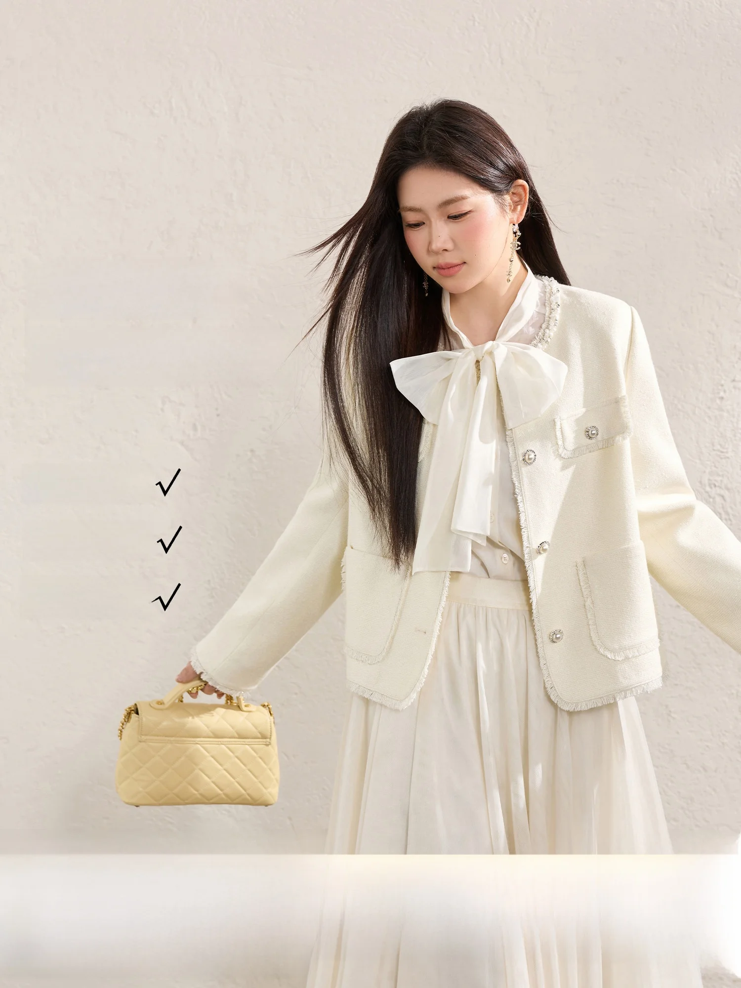 

Elegant Long Tassel Short Coat Women's plus Size Fashionable Tweed Top Spring New Arrival Blue Language Commute Style