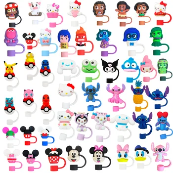 MINISO 10mm Sanrio Disney Tappo di copertura in paglia Antipolvere Riutilizzabili Punte di paglia Coperchi per Stanley Cup Copertura per cannucce a prova di perdite e polvere