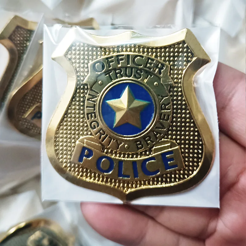 Cosplay POLICE Badge for Women Men 2023 New Fashion Gold Color Metal Pins Cartoon Anime Movie Accessories Jewelry