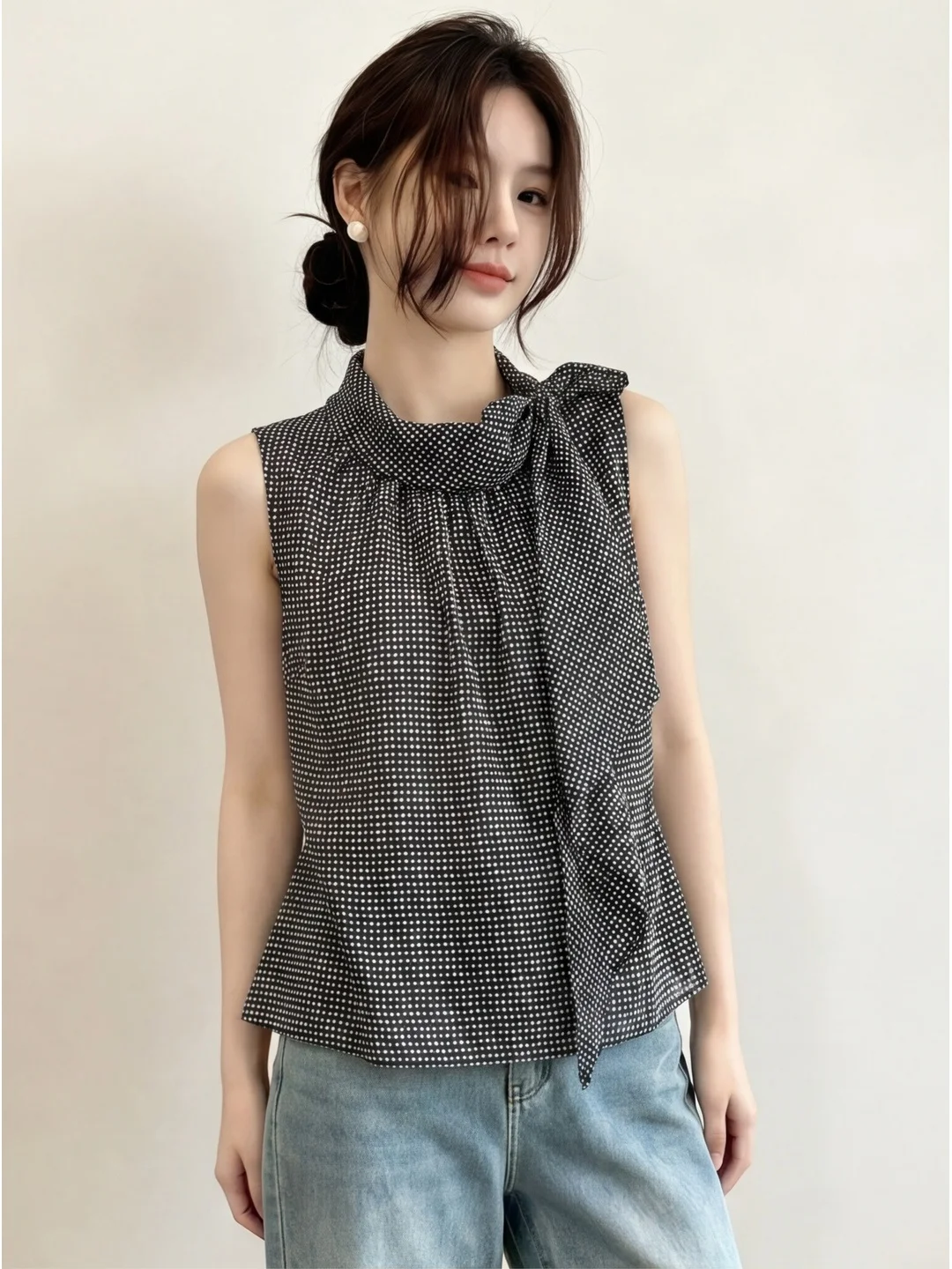 

Korean Style Vintage Plaid Sleeveless Sash Vest Women Summer Elegantly Versatile Waist Cinched Unique Design Top