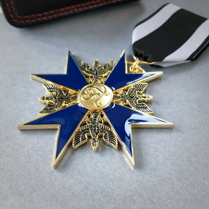 Réplica de medalla grande, colgante de collar con insignia de caballero Halcón Negro, Medalla esmaltada