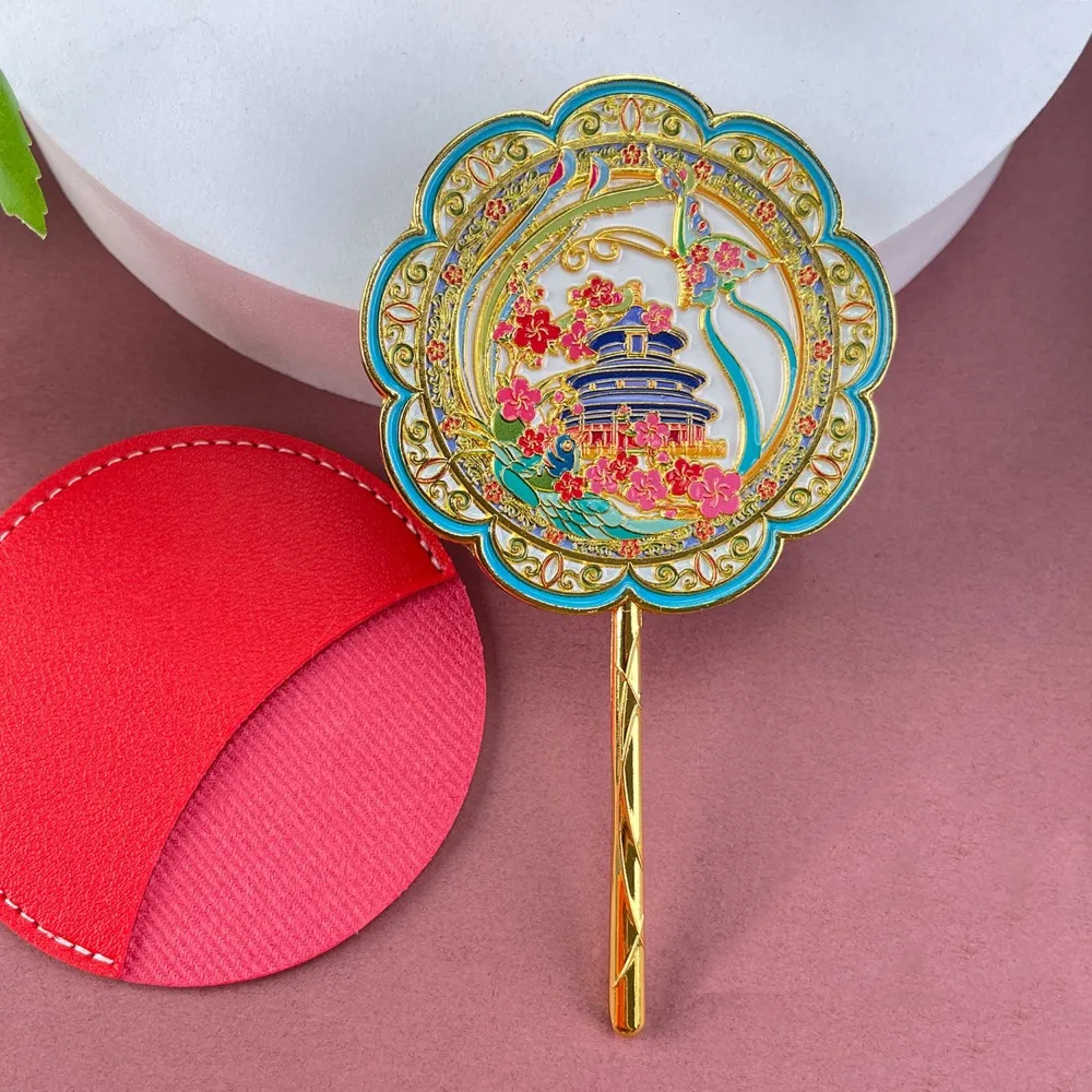 Espejo de mano de estilo chino estérico, espejo cosmético de Metal con textura de mariposa, flor, espejo de maquillaje de dibujos animados de alta definición