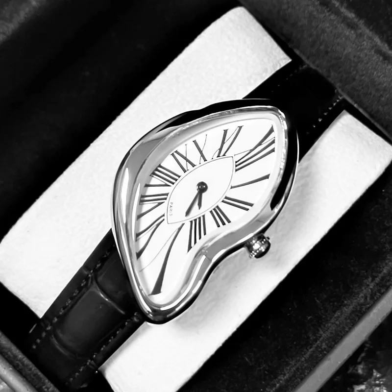 New Medieval Alien Watches Melt and Twist Y2K Alien Ladies and Men Leather Strap Fashion Advanced Ins Niche Design Quartz Watch
