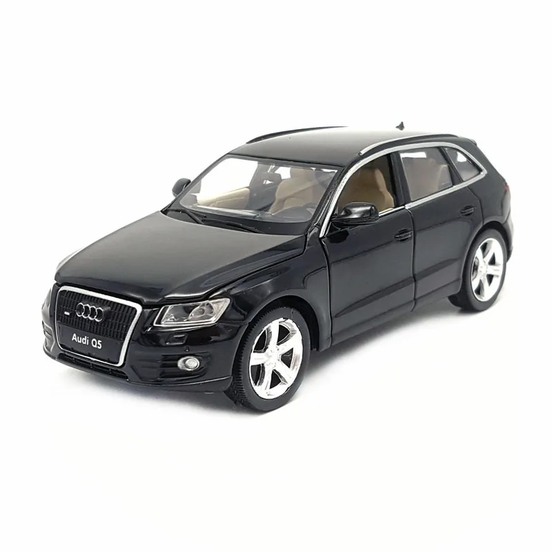 Audi Q5 SUV Diecasts en alliage et véhicules jouets, modèle de voiture en métal, son et lumière, nervure arrière, collection de jouets pour enfants, cadeau, 1:32