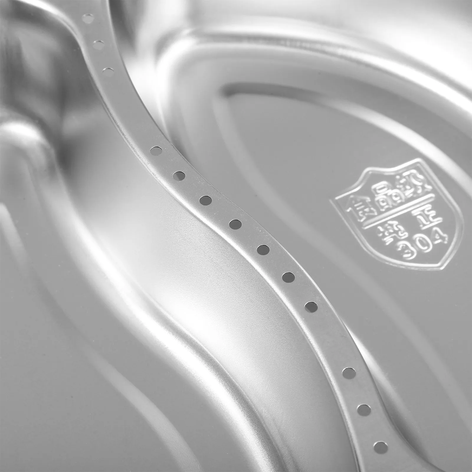 

Stainless Steel Steamer Basket Lightweight Metal Round Hole Rice Cooker Steaming Tray Rack Vegetable Fish Seafood