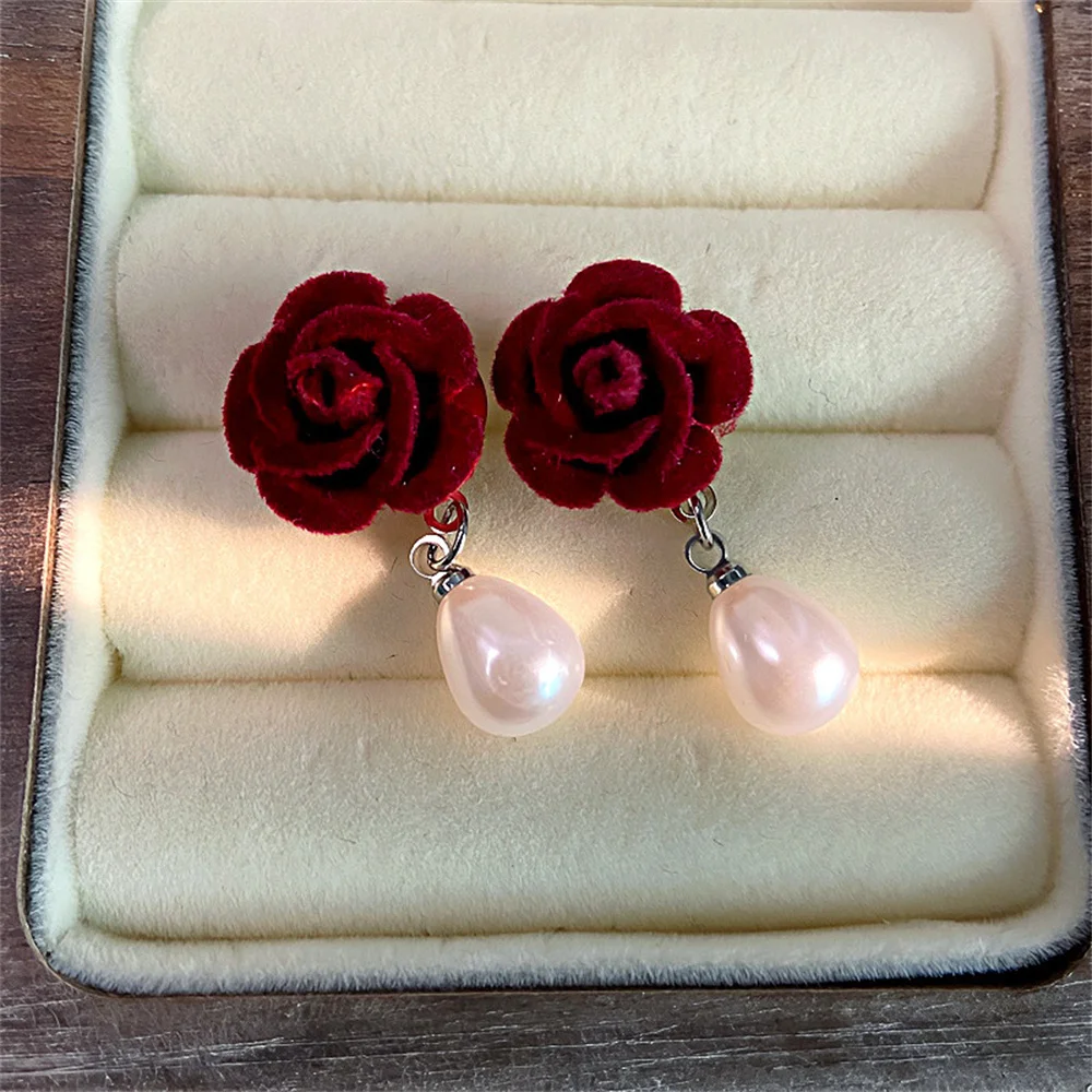 Autumn Winter Fashion Velvet Wine Red Rose Flower Earrings for Women Korean Long Pearl Studs Wedding New Year Party Jewelry Gift