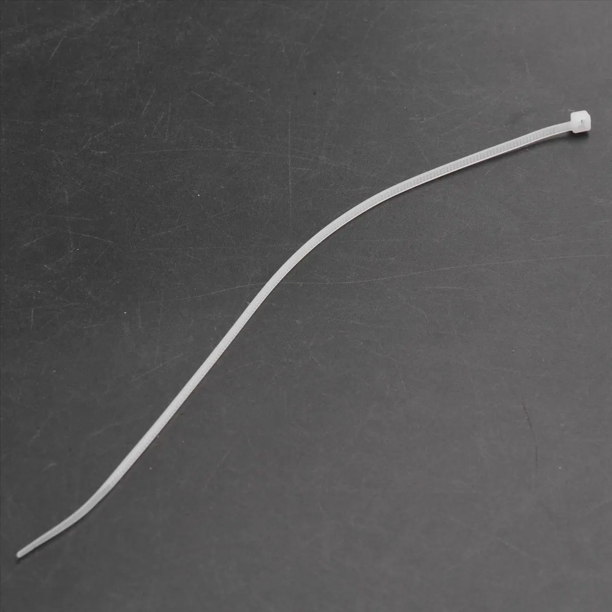 

BaoBao-2X GT02A Автомобильный GPS-трекер GPRS-локатор Система слежения Система слежения спутникового противоугонного позиционирования автомобиля