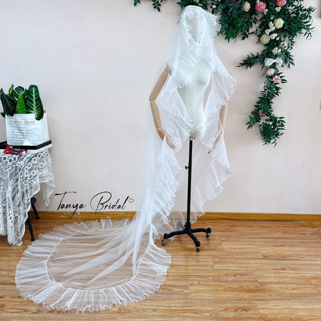 Elegant Long Trail Bridal Veil with Big Pleated Ruffle Trim Soft Tulle White Wedding Veil Cathedral Length Wedding Accessory