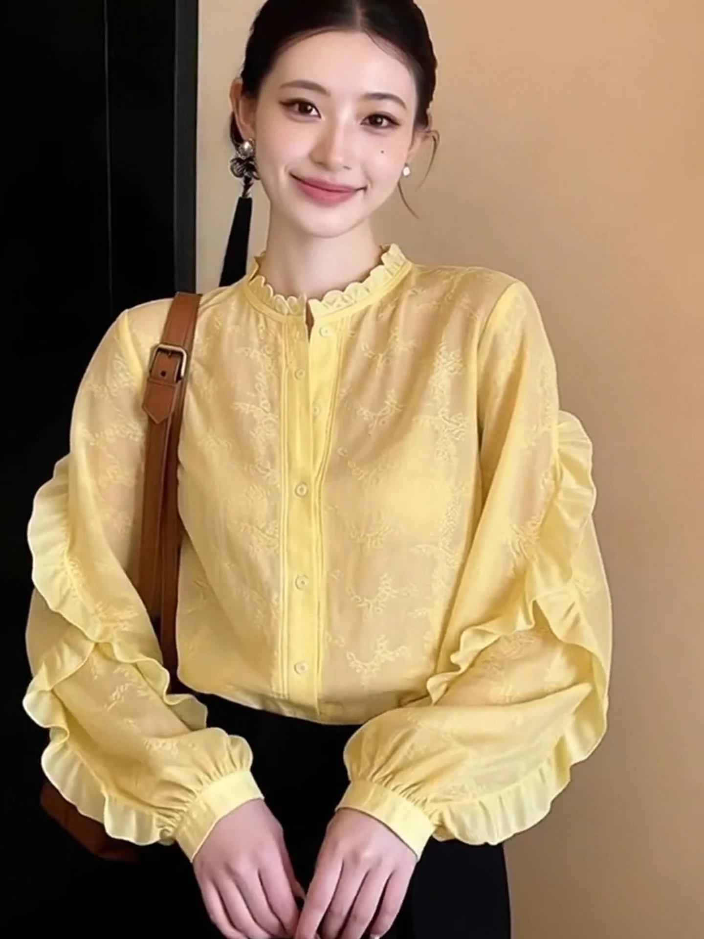 Elegant Long Sleeve Slimming Fashion Shirt Comfortable Wood Grain Ruffle Early Autumn Luxury Personality Match All Weather Shirt