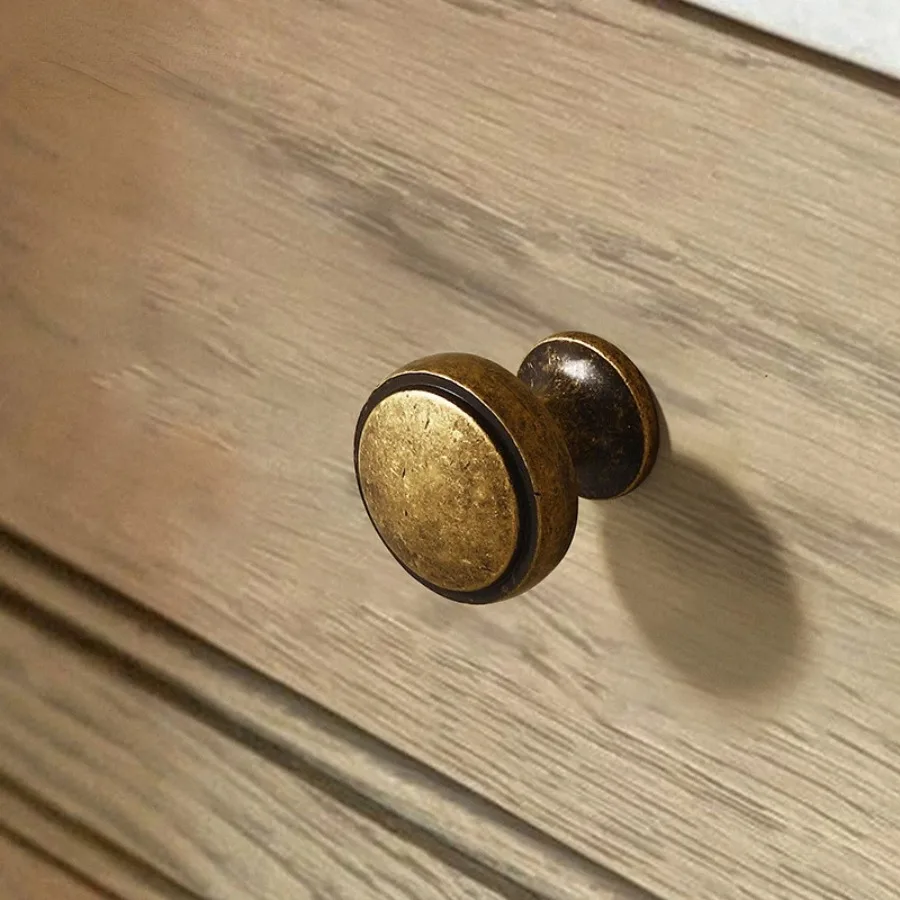 

Nordic Vintage Furniture Handles Zinc Alloy Bronze Knobs and Handles for Drawers Wardrobe Cabinet Bookcase Dresser Cabinet Pulls