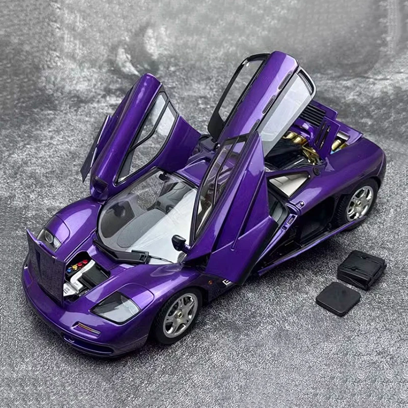 

LCD 1:18 F1 XP5 Silver Alloy Simulated Car Model Collection Gift