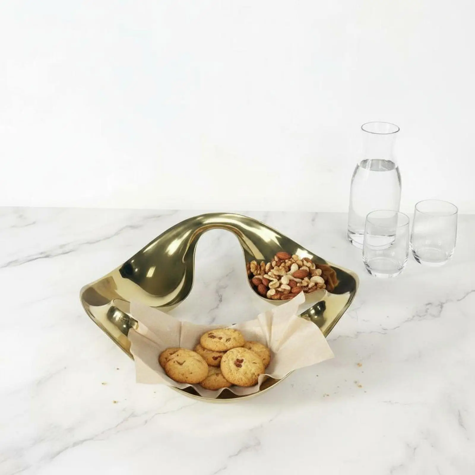 Irregular Metal Fruit Bowl Streamlined Design 3 Section Snack Serving Dish