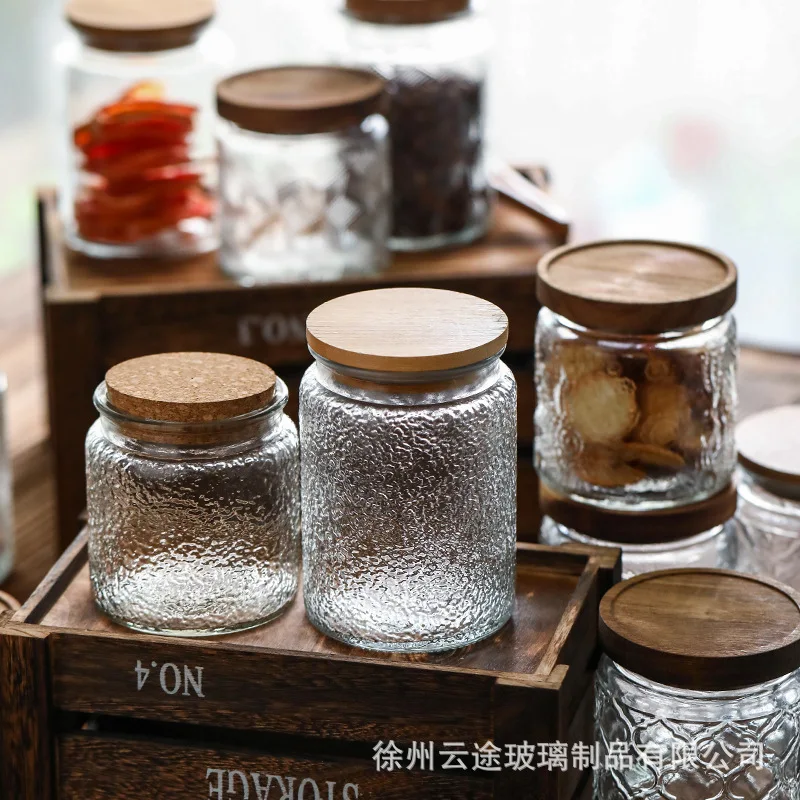 Vintage Relief Engraving Glass Sealing Jars Wooden Lid Sealing Candy Box Storage Bottle Seasoning Food Jar Glass Container Gifts