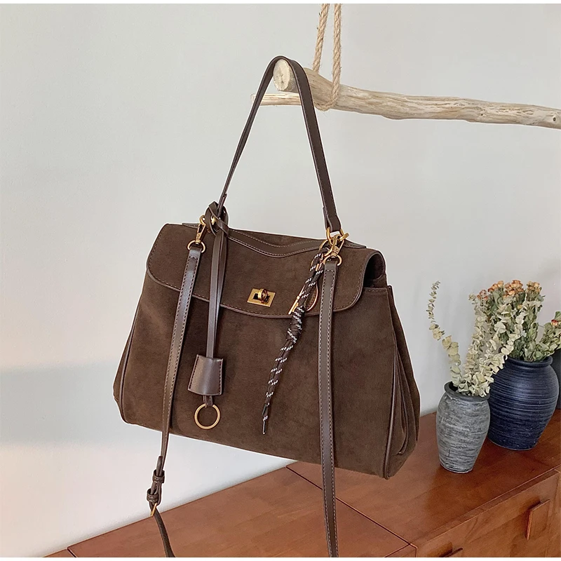 

Luxury Brand Women Tote Bag Leather Brown Suede Women Hand Held Gold Buckle Bag Trend Stylish Lady Roomy Shoulder Crossbody Bag