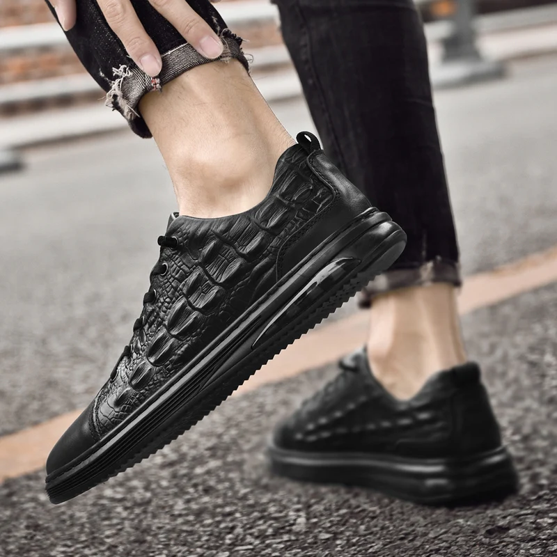 2024 New Casual Shoes for Men Fashion Crocodile Pattern Board Shoes Comfortable Genuine Leather Shoes Low Top Casual Sneakers image 3