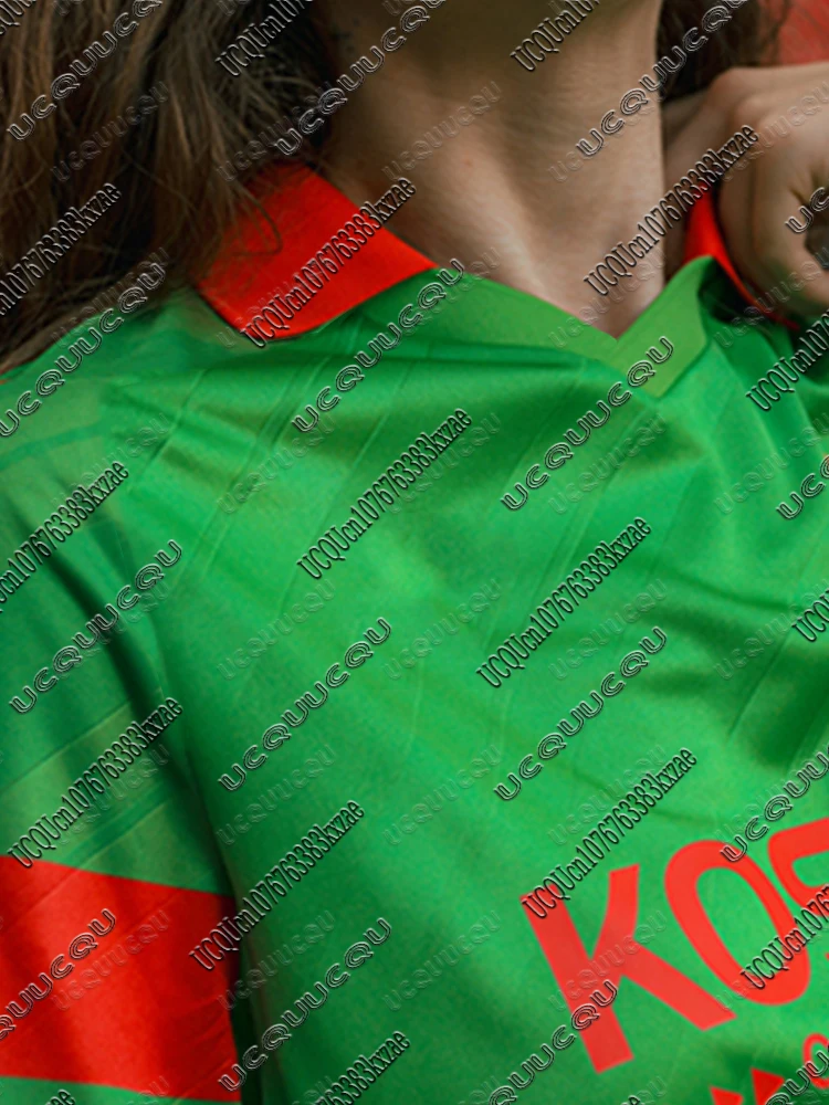 25-26 رائجة البيع تي شيرت رياضي غير رسمي الرجال النساء اسبانيا Osasuna لكرة القدم جيرسي المنزل بعيدا الكبار الاطفال التدريب تي شيرت