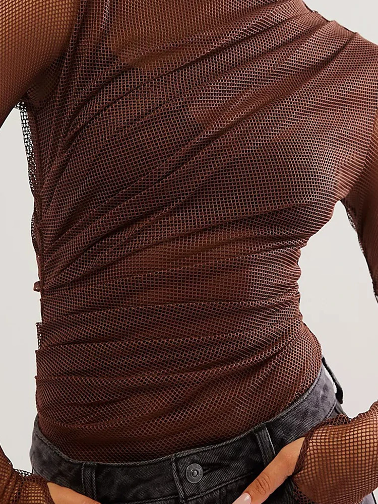 

Sexy See-through Mesh Hollow Out Bodysuits Fashion Solid Color Long Sleeve Slim Women Jumpsuits Leisure O-neck Pleated Rompers