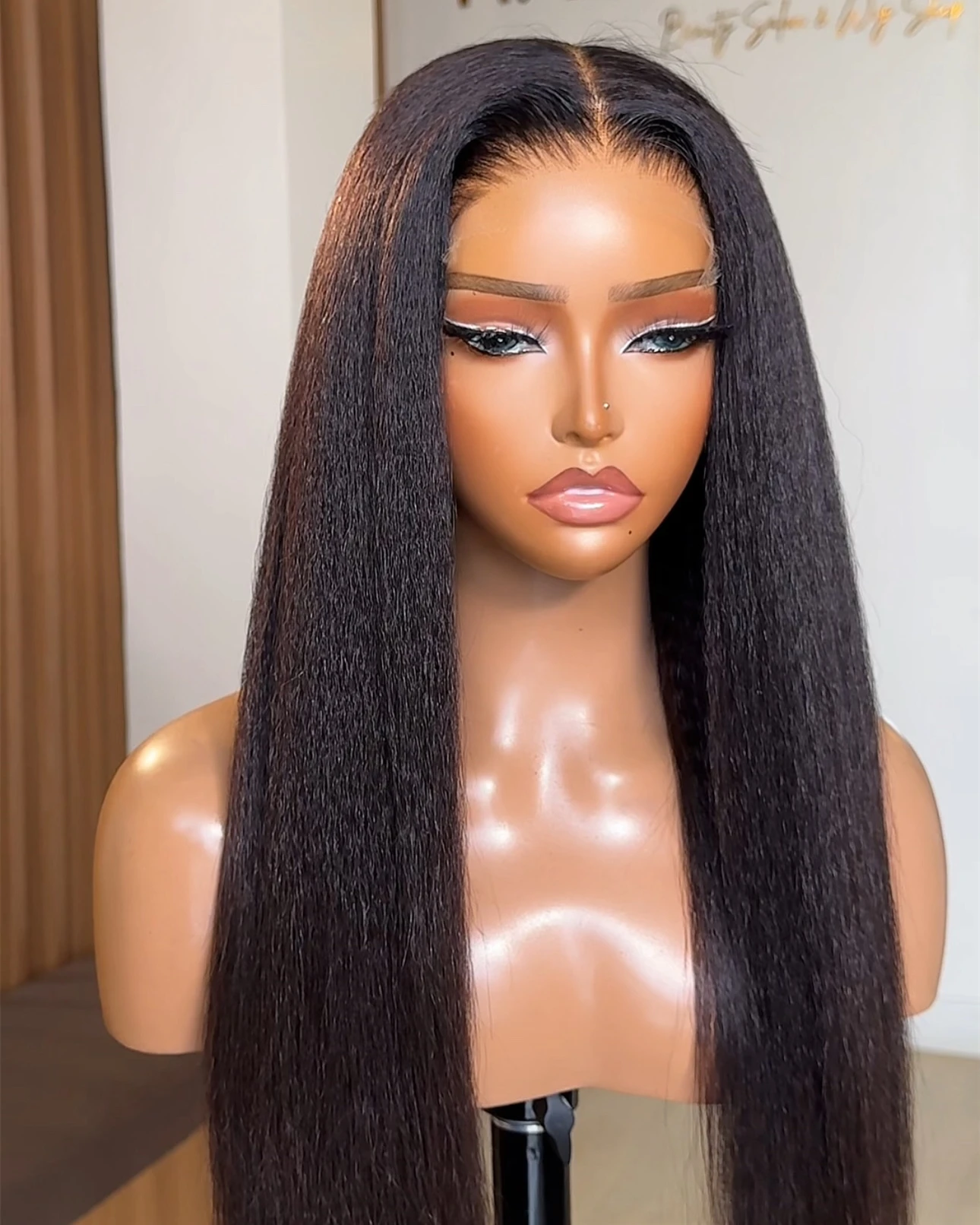 

Kinky Straight 13x4 Парики из натуральных волос на кружеве для женщин Bone Colored Yaki Straight 13x6 HD Парики из натуральных волос на кружеве Бразильские на продажу