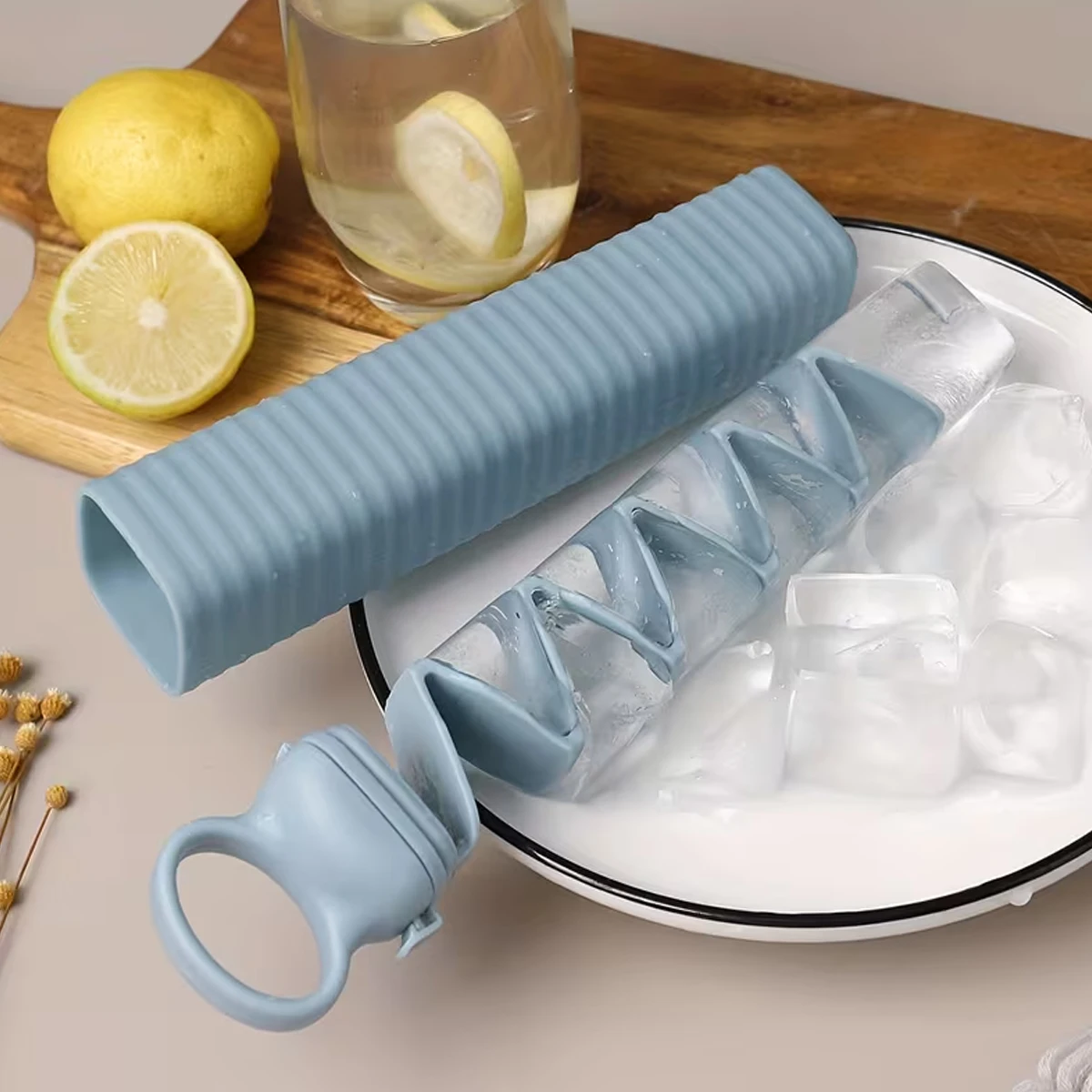 1-Pack Pull-Out Ice Cube Tray Creative Ice Mold, Household Ice Mold, Ice Tray, Ice Maker, Long Strip Ice Tray, Silicone Ice Tray, Household Ice Maker, Portable Homemade Quick-Freezing Ice Box, Pull-Out Ice Tray, Kitchen Ice Cube Mold