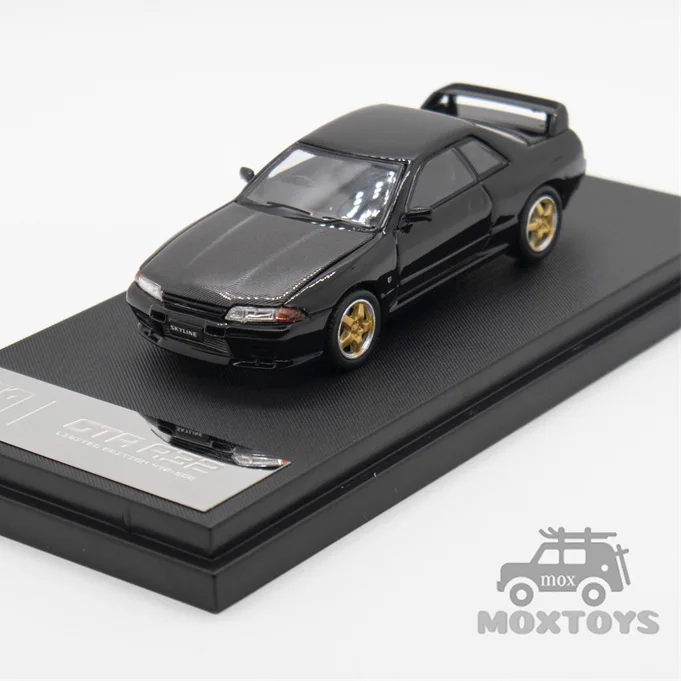 Cool ART 1:64 Nissan GT-R R32 White/Black Diecast Model Car