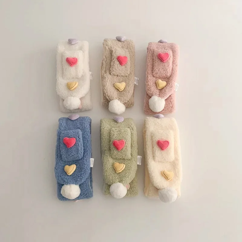 2-6 Years Korean Style Children's Scarf New Girls  Winter Ins Cartoon Love Thickened Cross Baby Scarf Wholesale