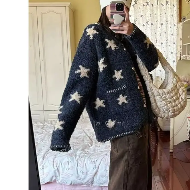 

2025 Autumn/Winter New Style Star-shaped Cartoon Print Knitted Fur-Pilled Cute and Warm Sweater Cardigan