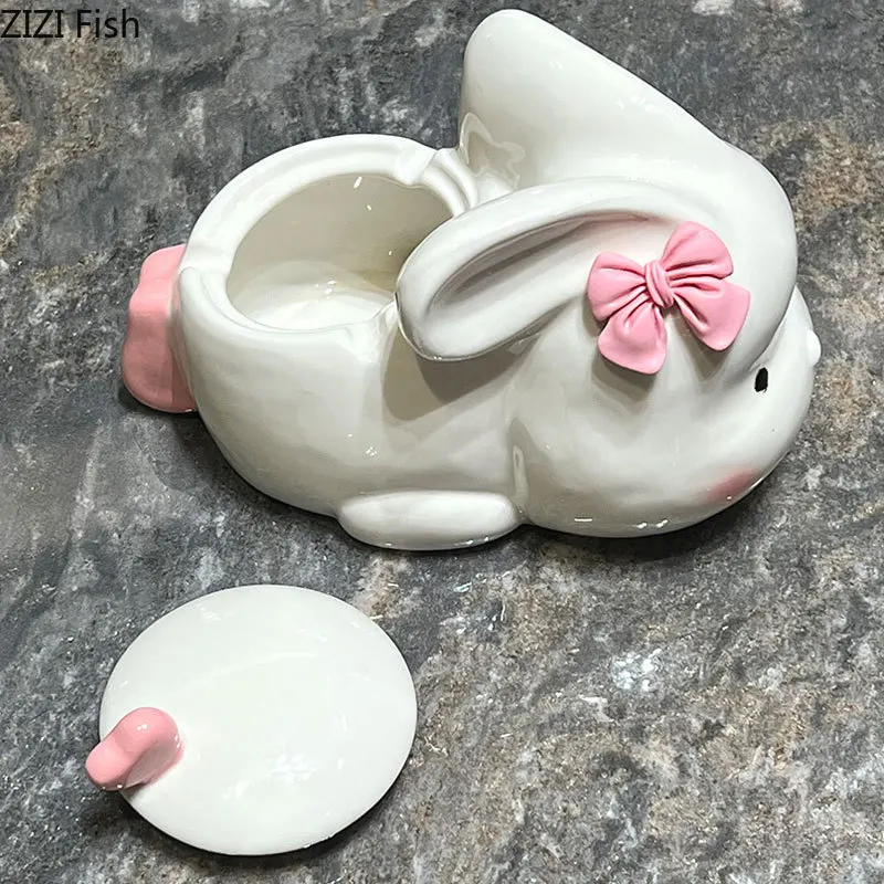 Cute Pink Rabbit Ceramic Ashtray with Lid Desk Decoration Smoking Accessories Creative Cartoon Rabbit Portable Windproof Ashtray