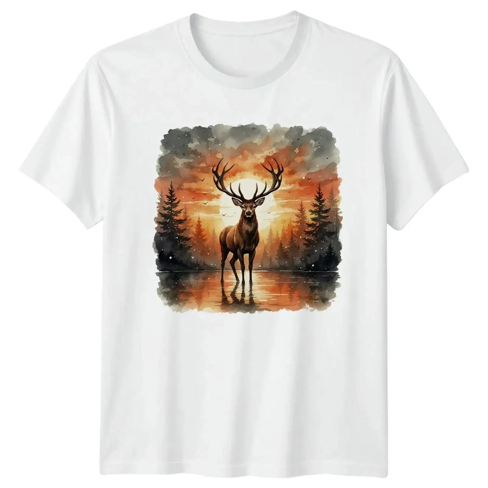 Majestätischer Hirsch unter feurigem Sonnenuntergang T Shirt Wildtiere vintage Washed streetwear Stretched Breathable fashion