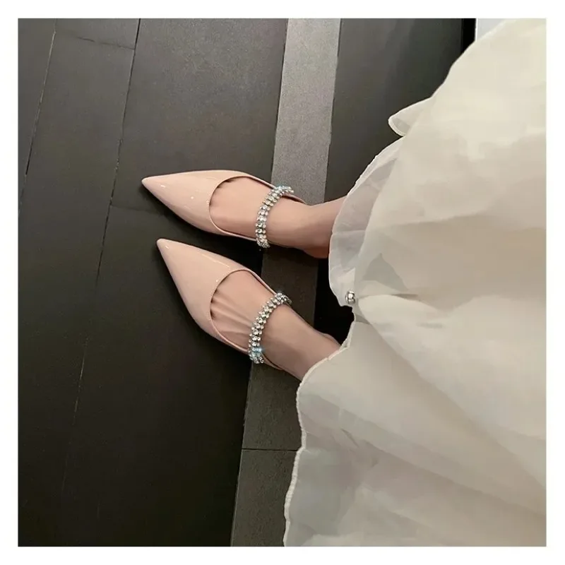 Sandalias tacón alto fino charol con purpurina – Estilo verano punta - imagen 5