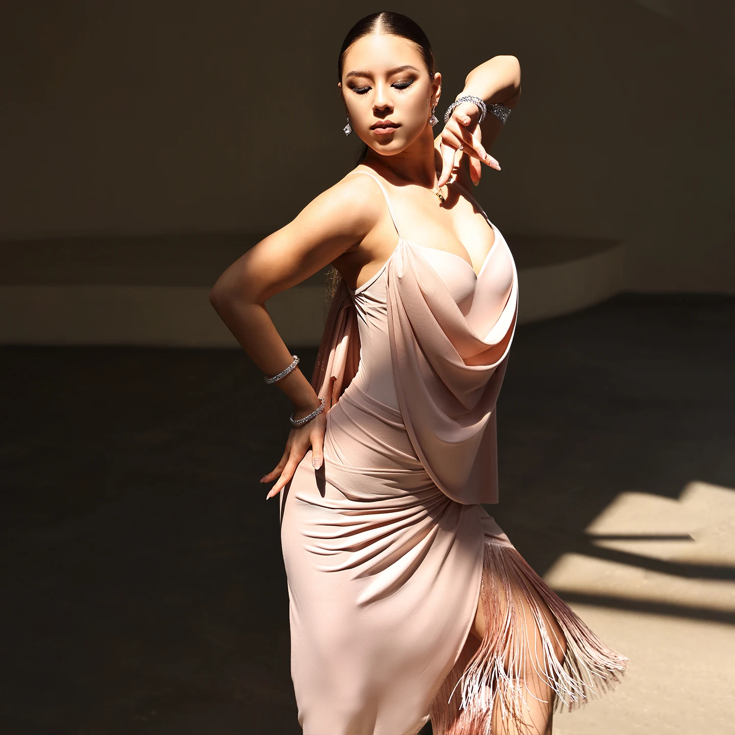 customized women's adult Latin dance costume high-end competition practice outfit tassel dance half body skirt fringe dress