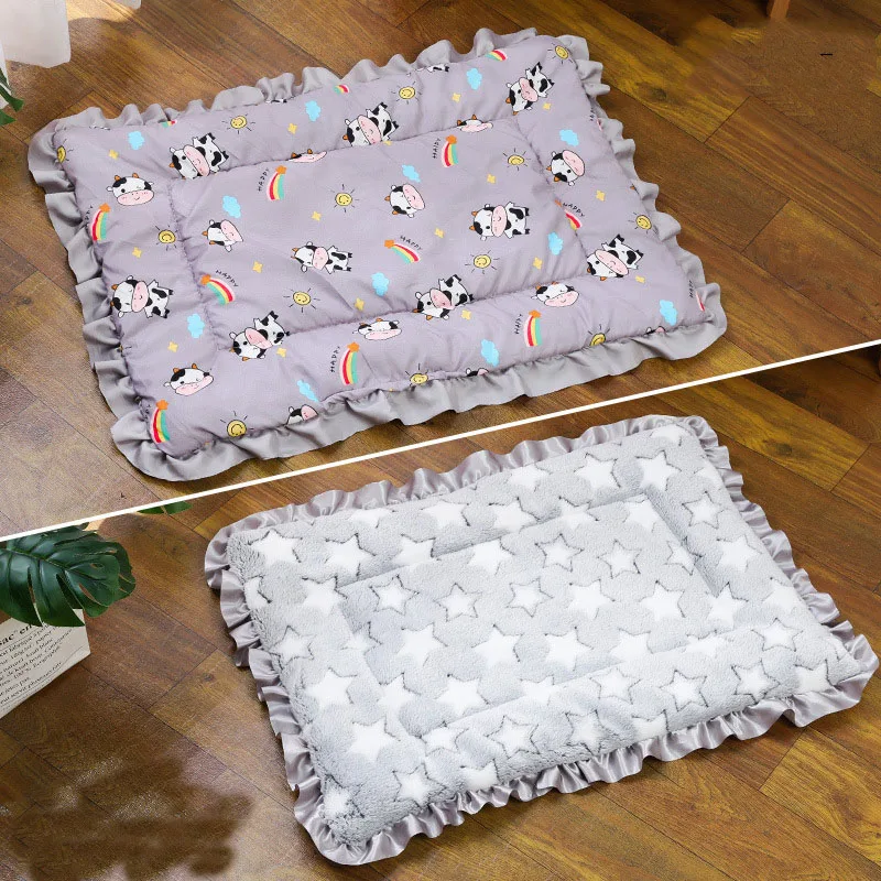 Warm Dog Bed Sofa Pet Sleeping Mat Flannel Lace Mattress for Small Large Dogs Double-Sided Blanket Puppy Mat Bed Pet Accessories