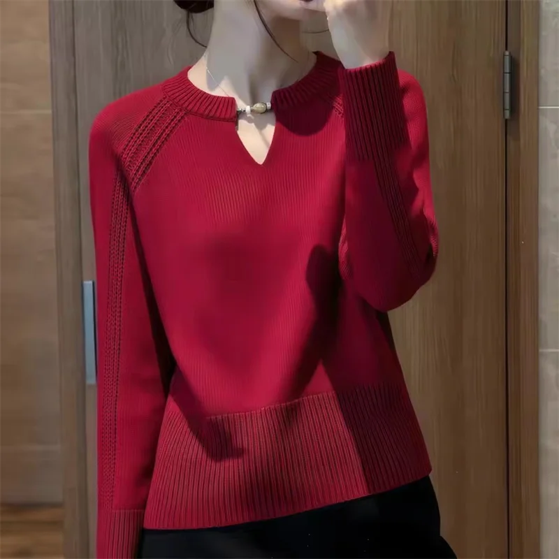 

Женский свитер с вырезами и бисером, трикотажный пуловер для весны, осени и зимы, новая модель, с нижней рубашкой-топом