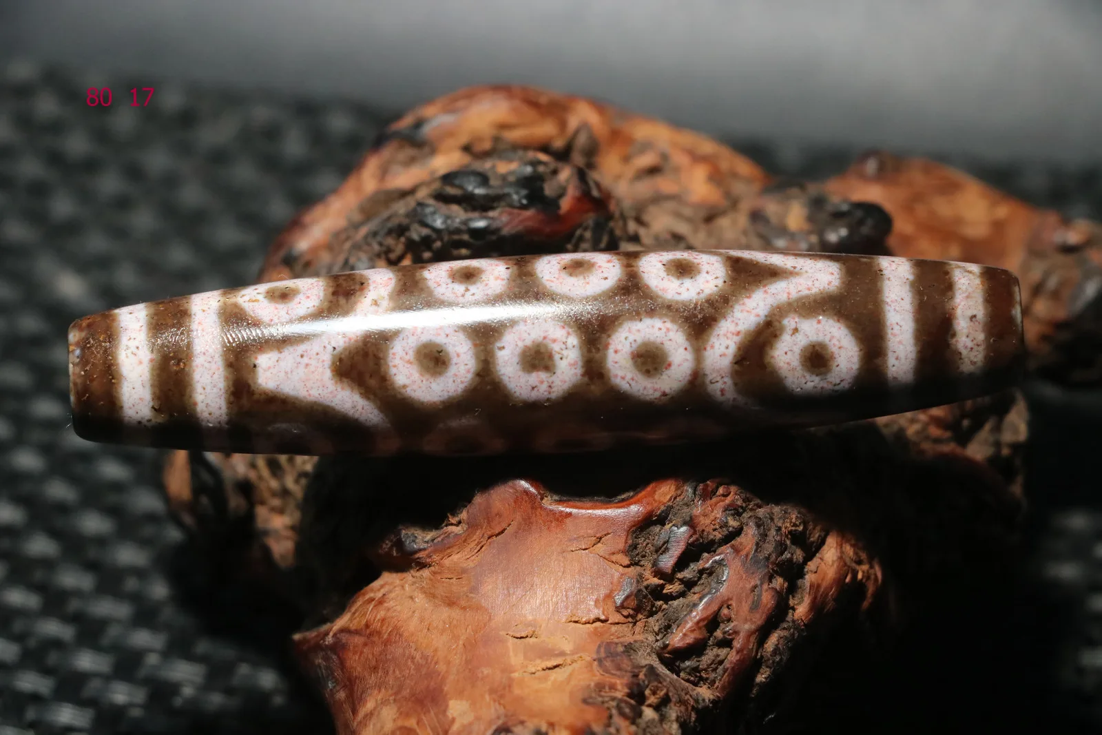 

Ультраэнергетическая сила, тибетский старый агат, полный киноварь в горошек, 24-глазый тотем, большой мастер, длинный дзи, бусина-амулет, кулон, 80 мм, сокровище