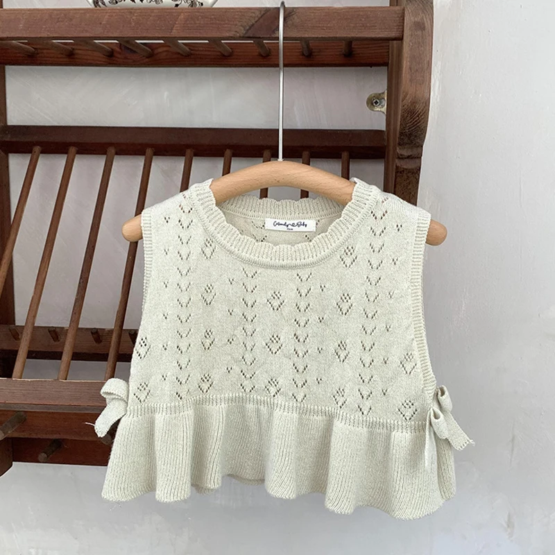New Spring Kids Knitted Vest Girls Knitted Hollow Out Vests Sleeveless Pullovers Summer Korean Style Ruffles Kids Cotton Sweater