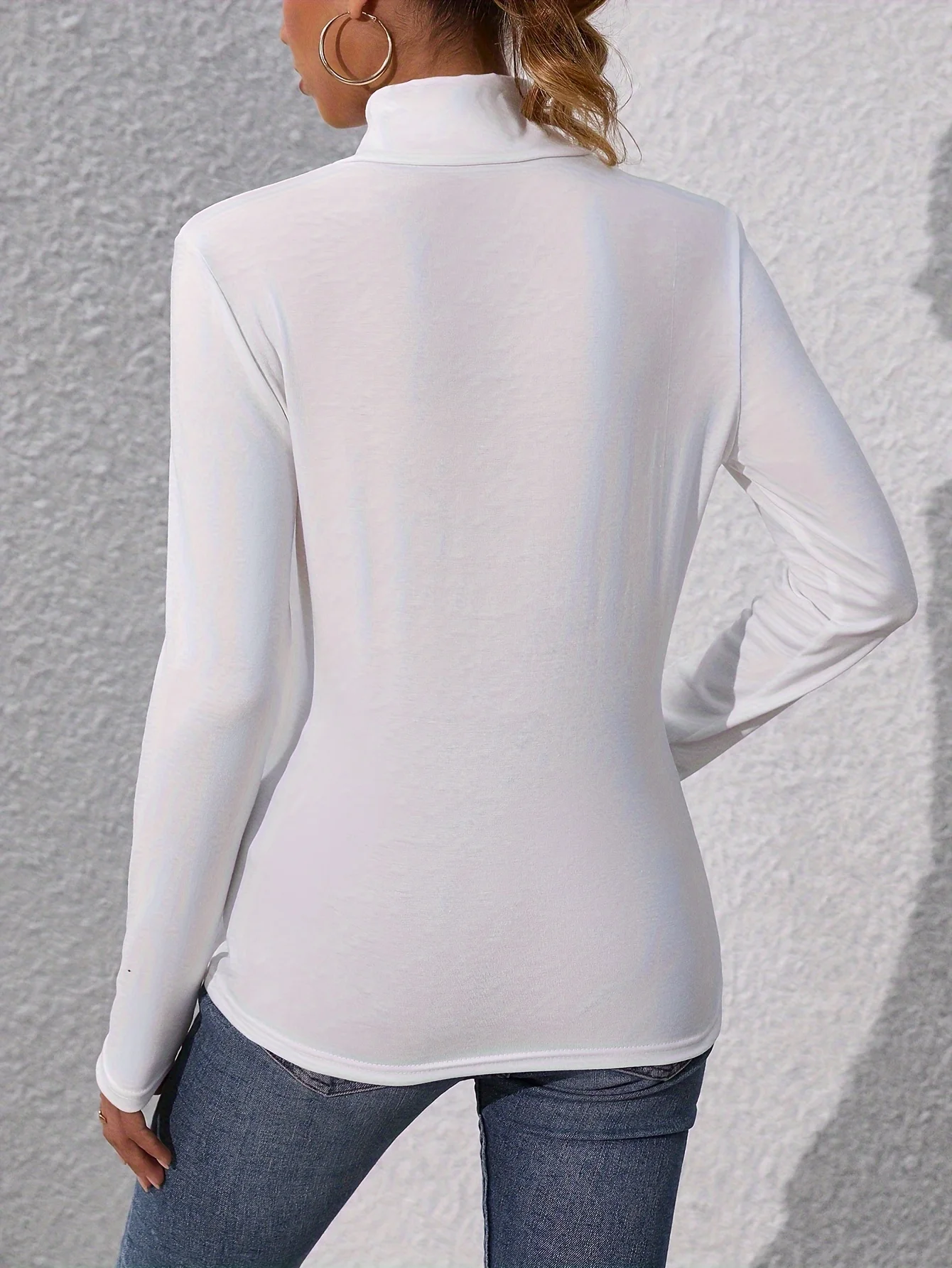 The new long-sleeved cross is very special classic all-match thin elegant temperament image 2